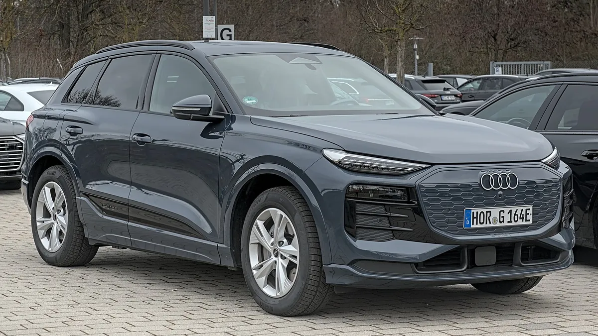 Audi SQ6 e-tron