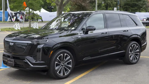 Cadillac Vistiq