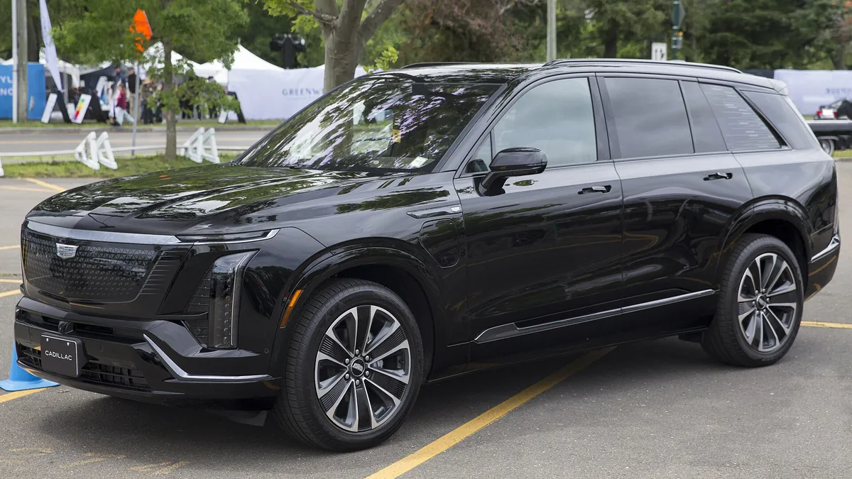 Cadillac Vistiq