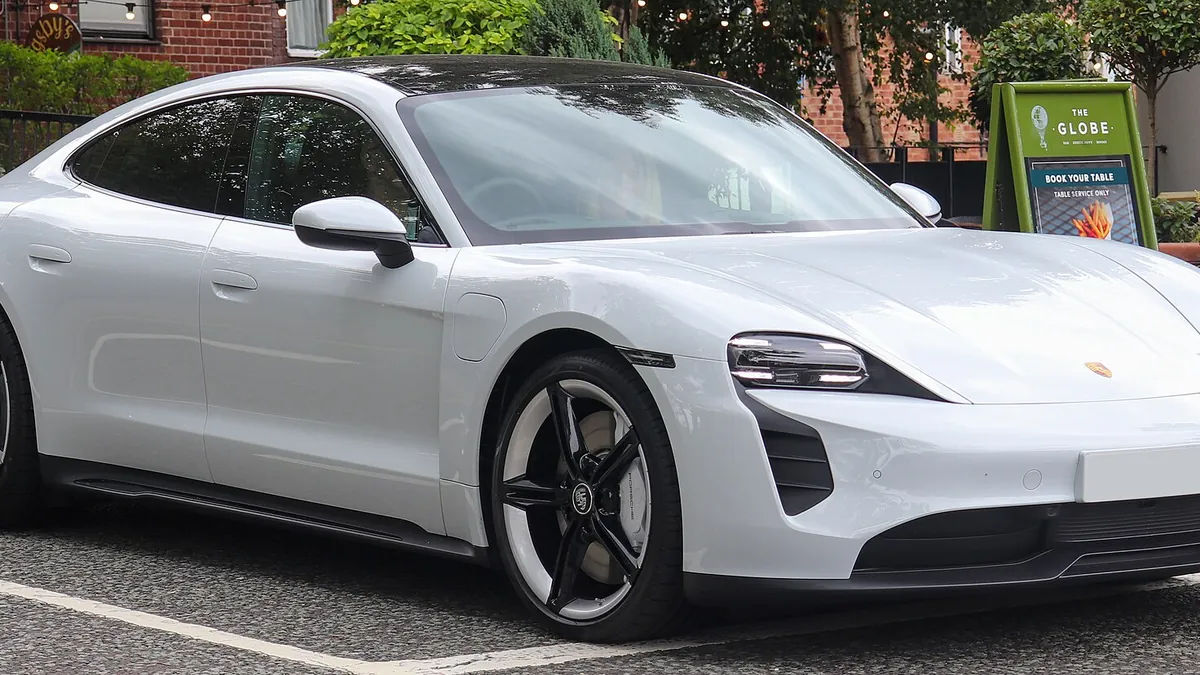 Porsche Taycan