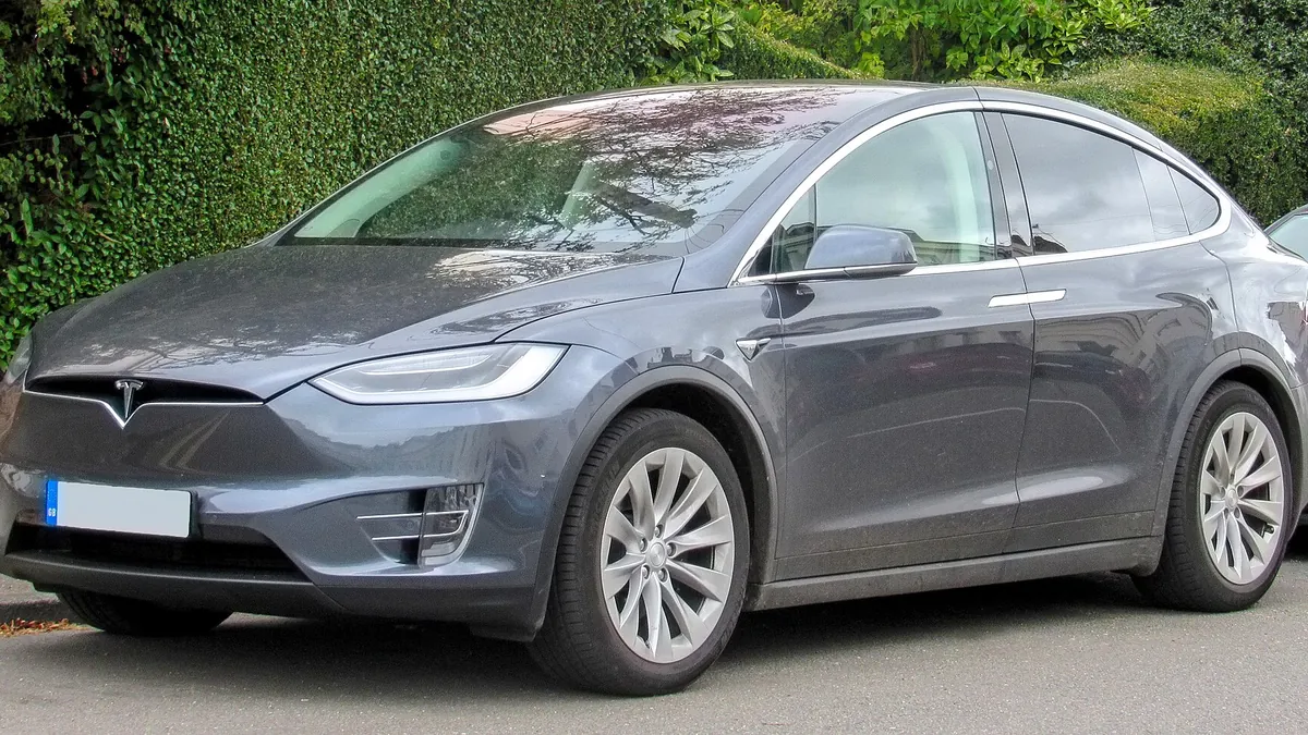 Tesla Model X
