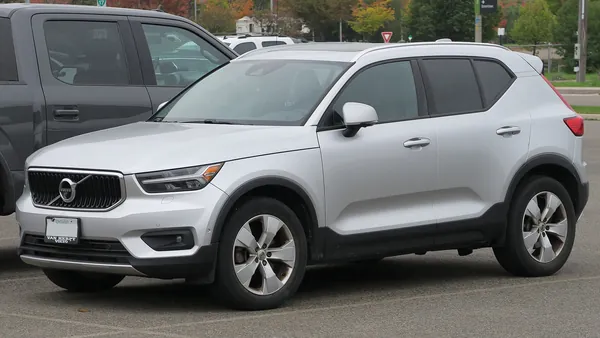 Volvo EX40 (XC40 Recharge)